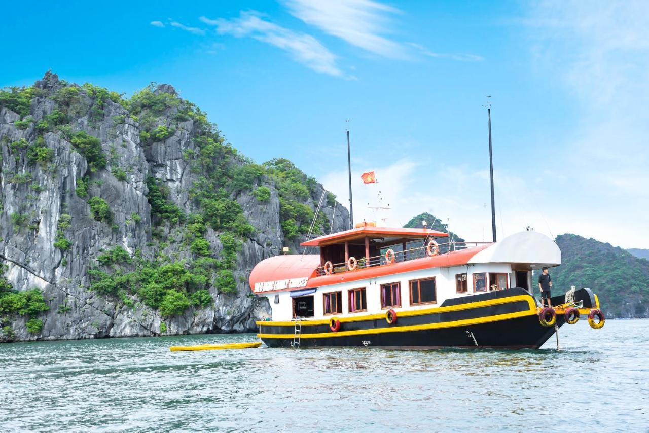 Cat Ba Bay Cruises Hotel Dong Khe Sau Exterior photo